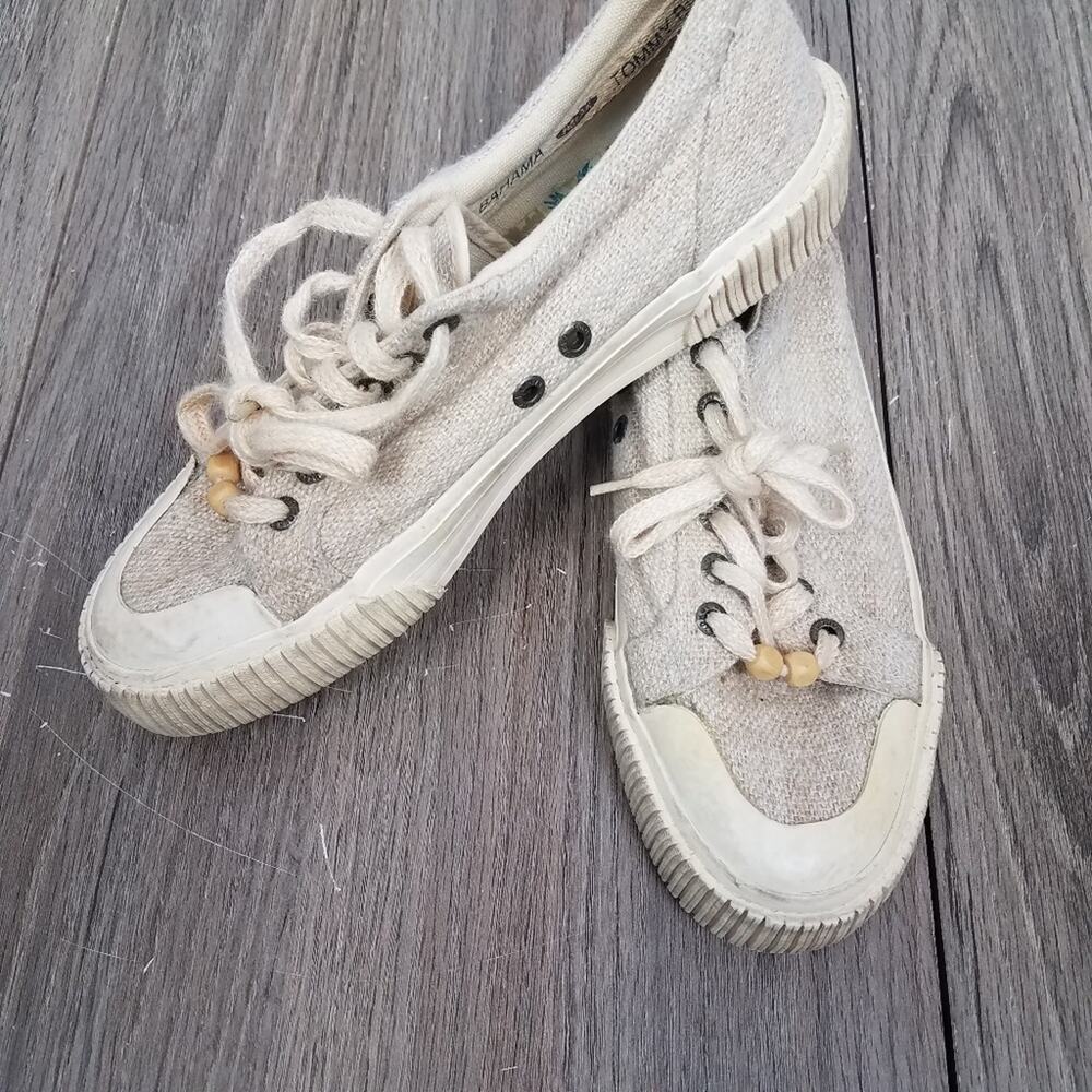 Tommy Bahama‎ North Shore canvas sneakers sz 8